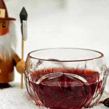 Gluhwein: Ζεστό αρωματικό κρασί για τις γιορτές και όχι μόνο